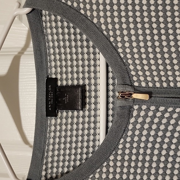 ANN Taylor Factory Teal and White Zippered Cardigan, Size Large - Picture 2 of 5